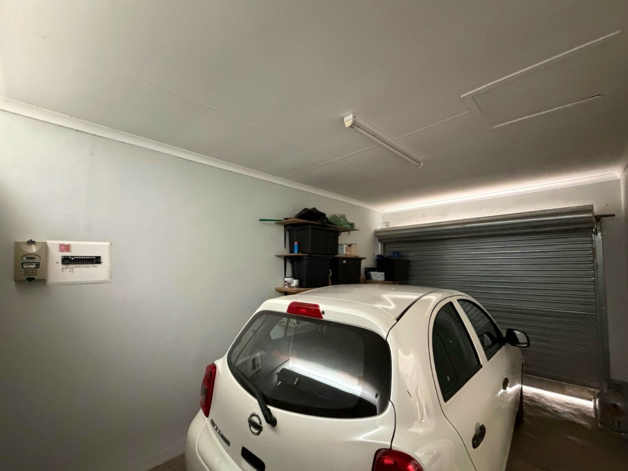 3 Bedroom Property for Sale in Upington Rural Northern Cape